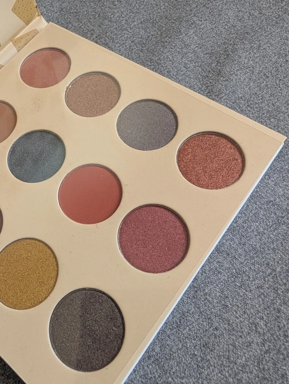 Beauty Bakerie Do it for the Graham Eyeshadow Palette 0.03 Oz x 12